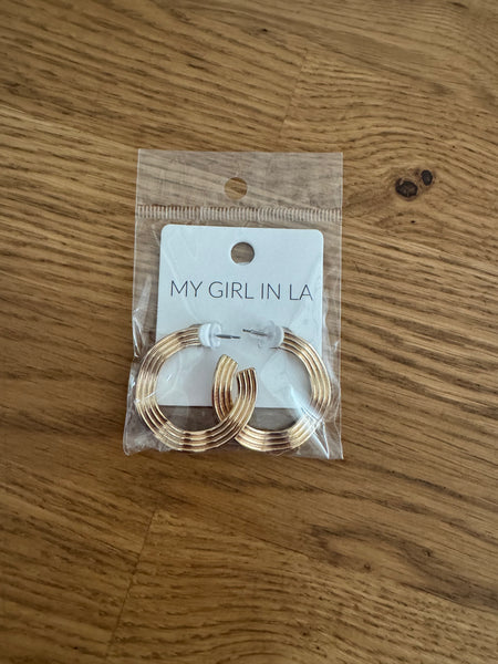 Wavy Hoop earrings