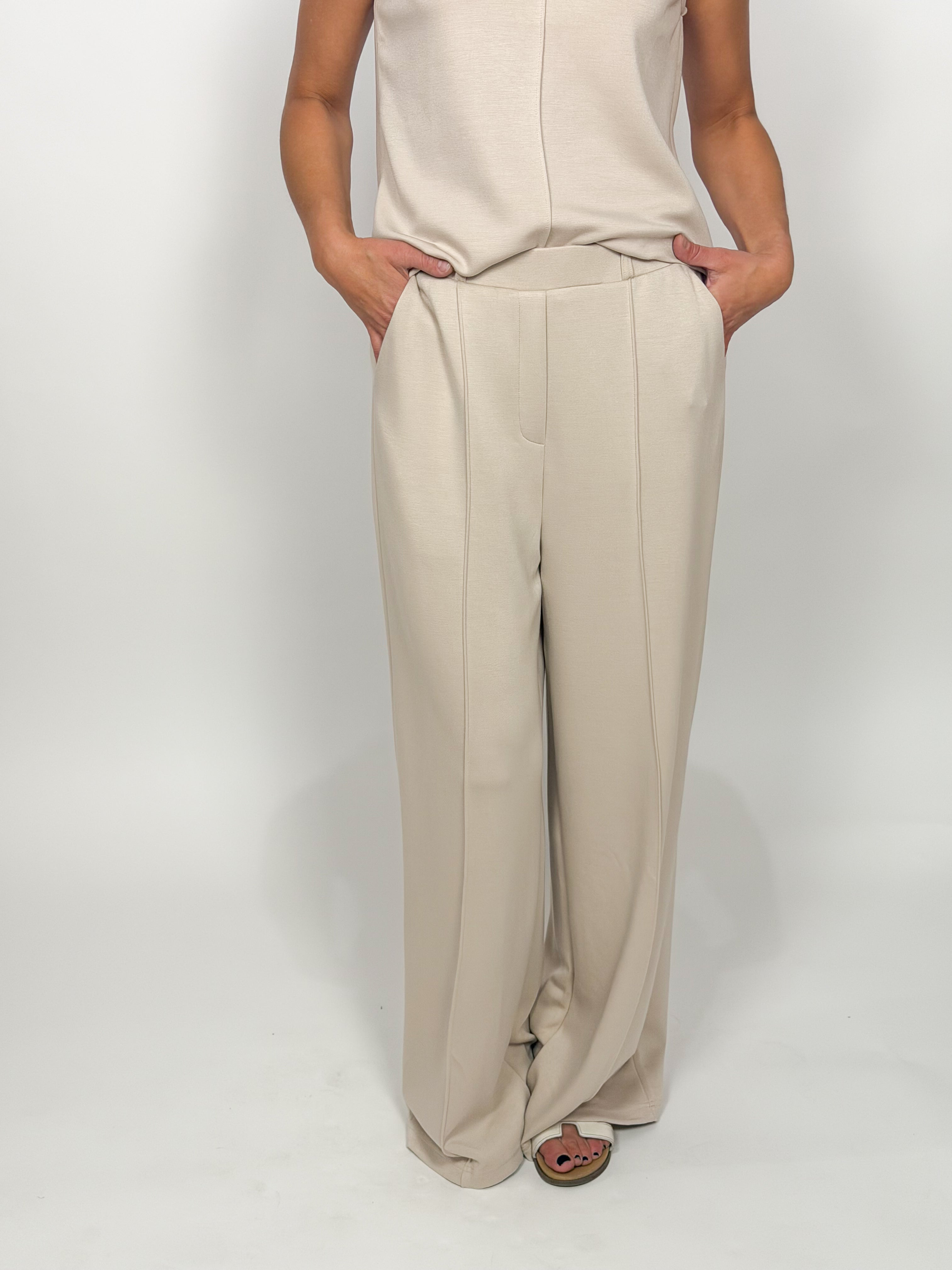 The Leela Ultra Soft Seam Pants