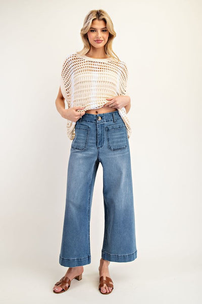 Patch pocket crop denim