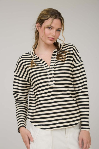 the Livy - Black stripe