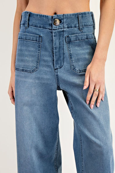 Patch pocket crop denim