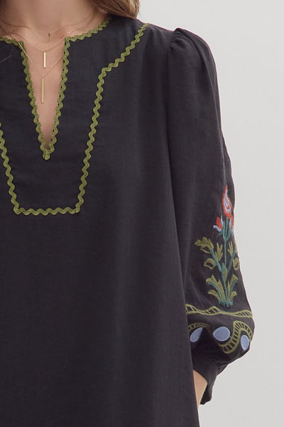 the Kylie Embroidered dress