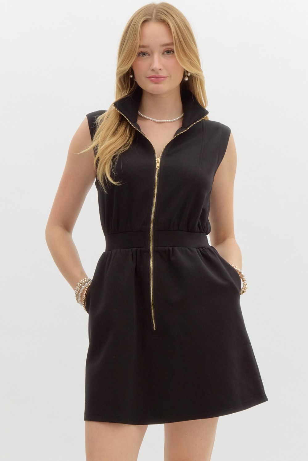 the Ella - black