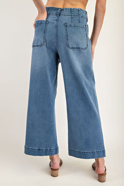 Patch pocket crop denim