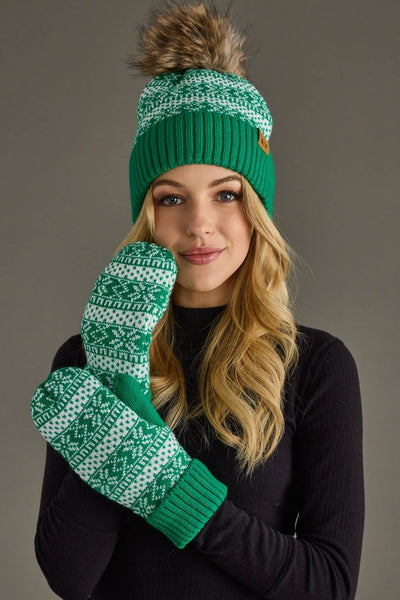 Green & White Winter Pattern Mittens