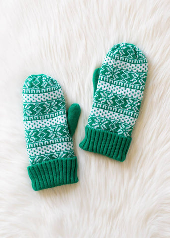 Green & White Winter Pattern Mittens