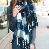 Comfortable Flannel Tassel Scarf - Perfect Winter Accessory: Navy