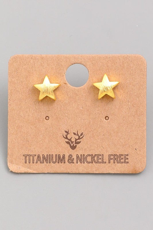 Star stud earrings - 2 colors