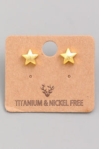 Star stud earrings - 2 colors